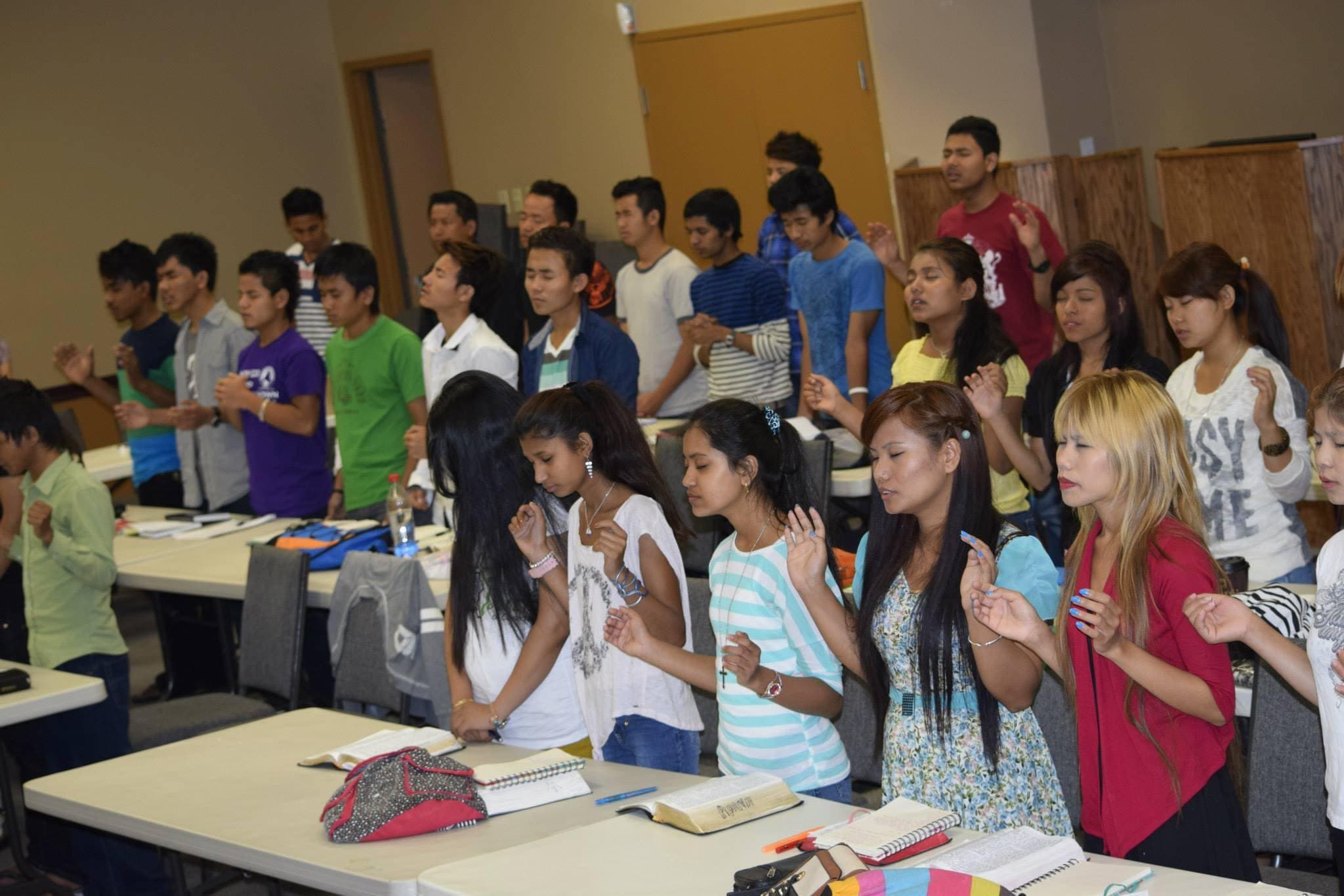 Carrefour Nepali Bible School 2014 (8th Batch) — photo 2